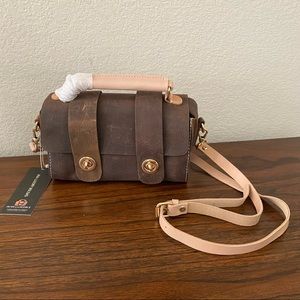 Western Rugged Crazy Horse Leather Barrel Double Strap Crossbody Tooled Bag | B7